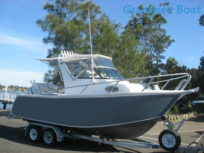 19ft Cuddy Cabin Aluminum Fishing Boat Buy Product On Qingdao